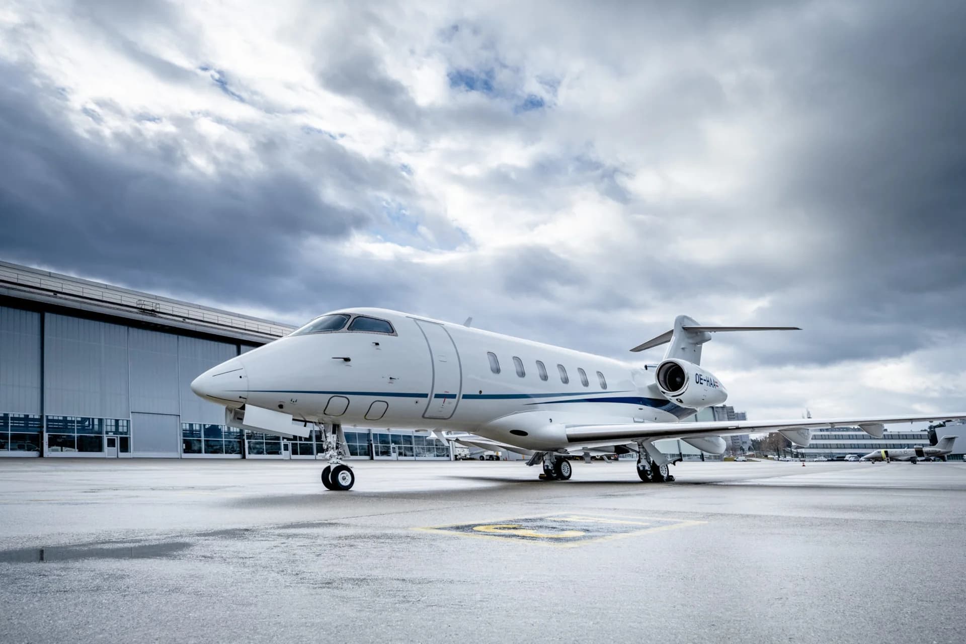 Bombardier Challenger 350