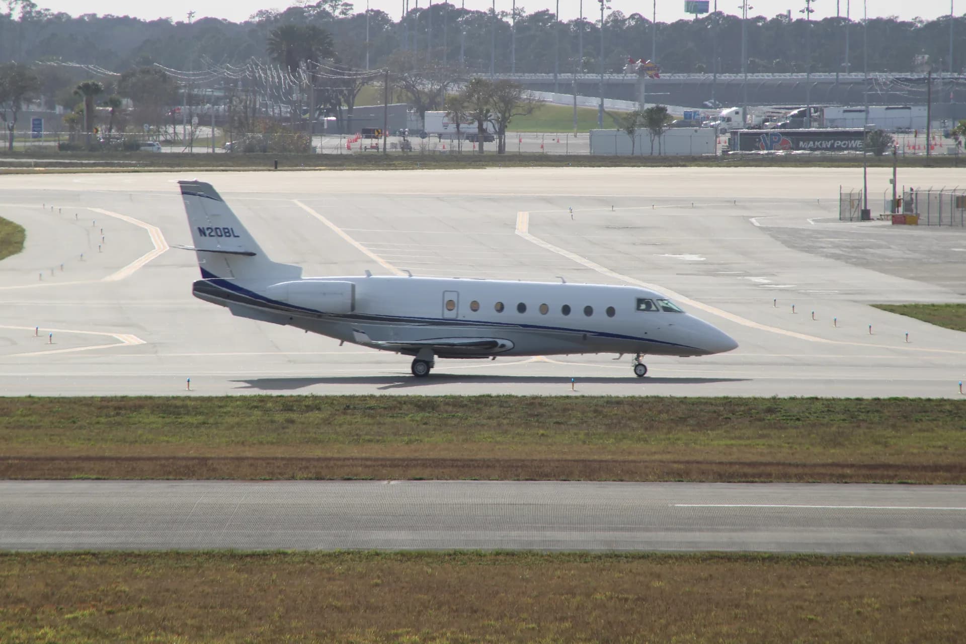 G200
