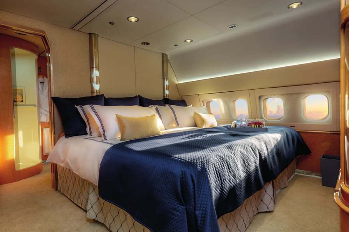 BBJ 767 P4-CLA VVIP bedroom