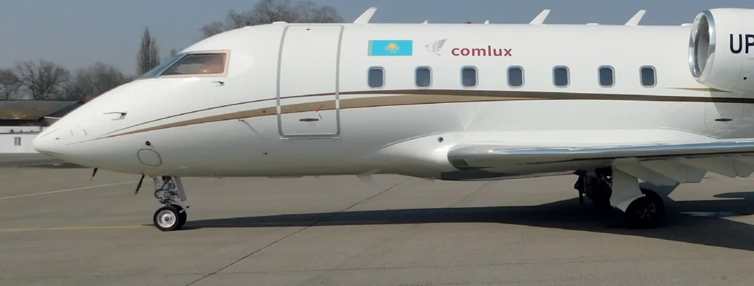 Bombardier Challenger 604 UP-CL602 on the ramp
